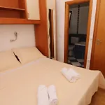 Гостьовий будинок Mamma Mia Макарська