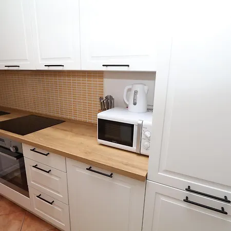 Mamma Mia Μακάρσκα