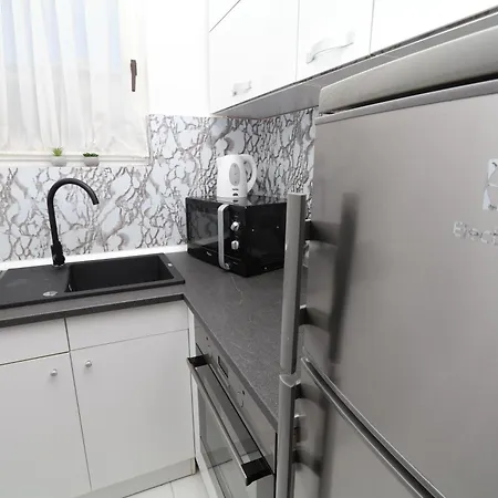 Mamma Mia Πανσιόν 3*