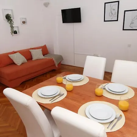 Mamma Mia Guest house