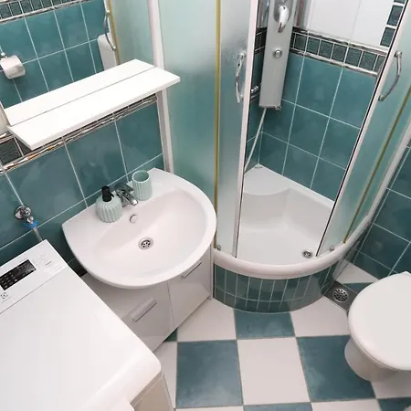 Mamma Mia 3* Makarska